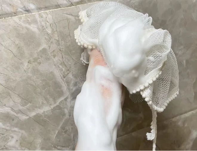 避坑指南+TOP3实测推荐告别干燥肌电子pg游戏2025保湿沐浴露选购(图1) 避坑指南+TOP3实测推荐告别干燥肌电子pg游戏2025保湿沐浴露选购(图1)